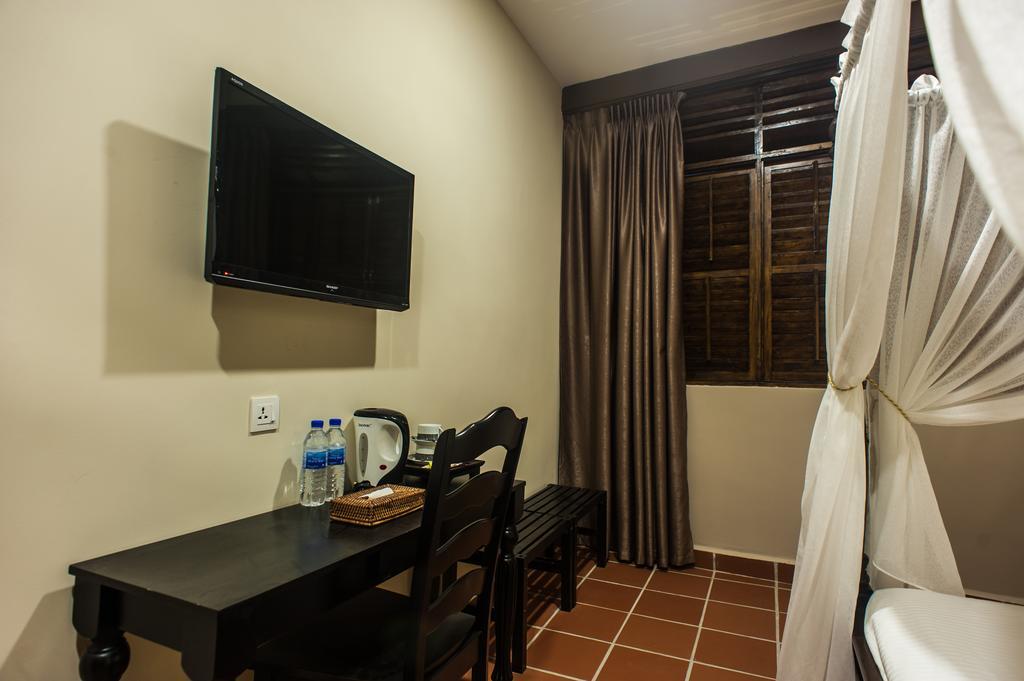Armenian Suite Hotel George Town Ngoại thất bức ảnh