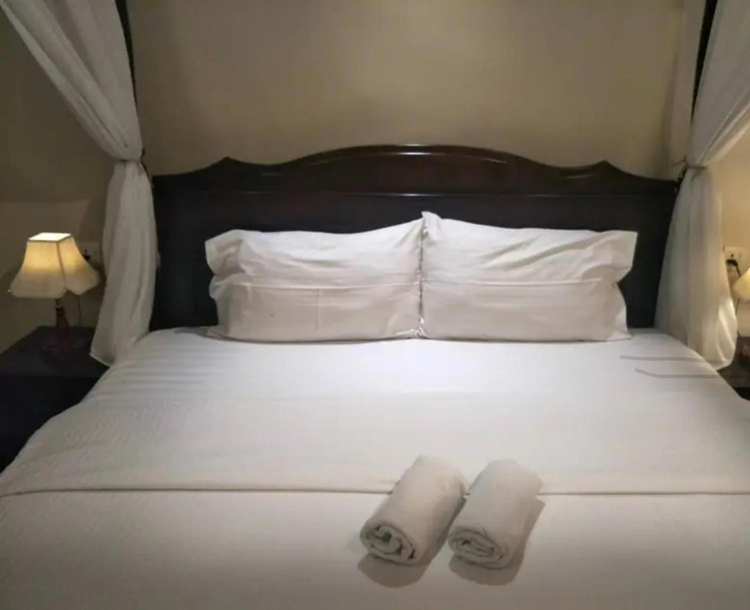 Armenian Suite Hotel George Town Ngoại thất bức ảnh