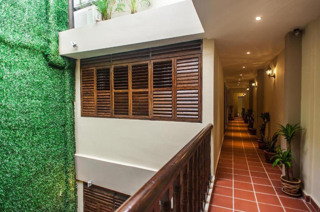 Armenian Suite Hotel George Town Ngoại thất bức ảnh